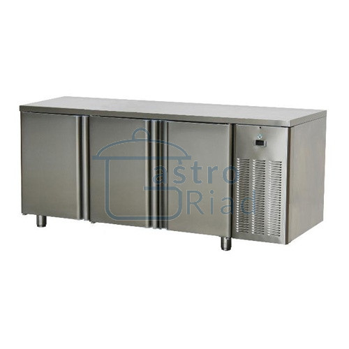 Zobraziť tovar: Stôl chladiaci, 3 x dvere, SCH-3D